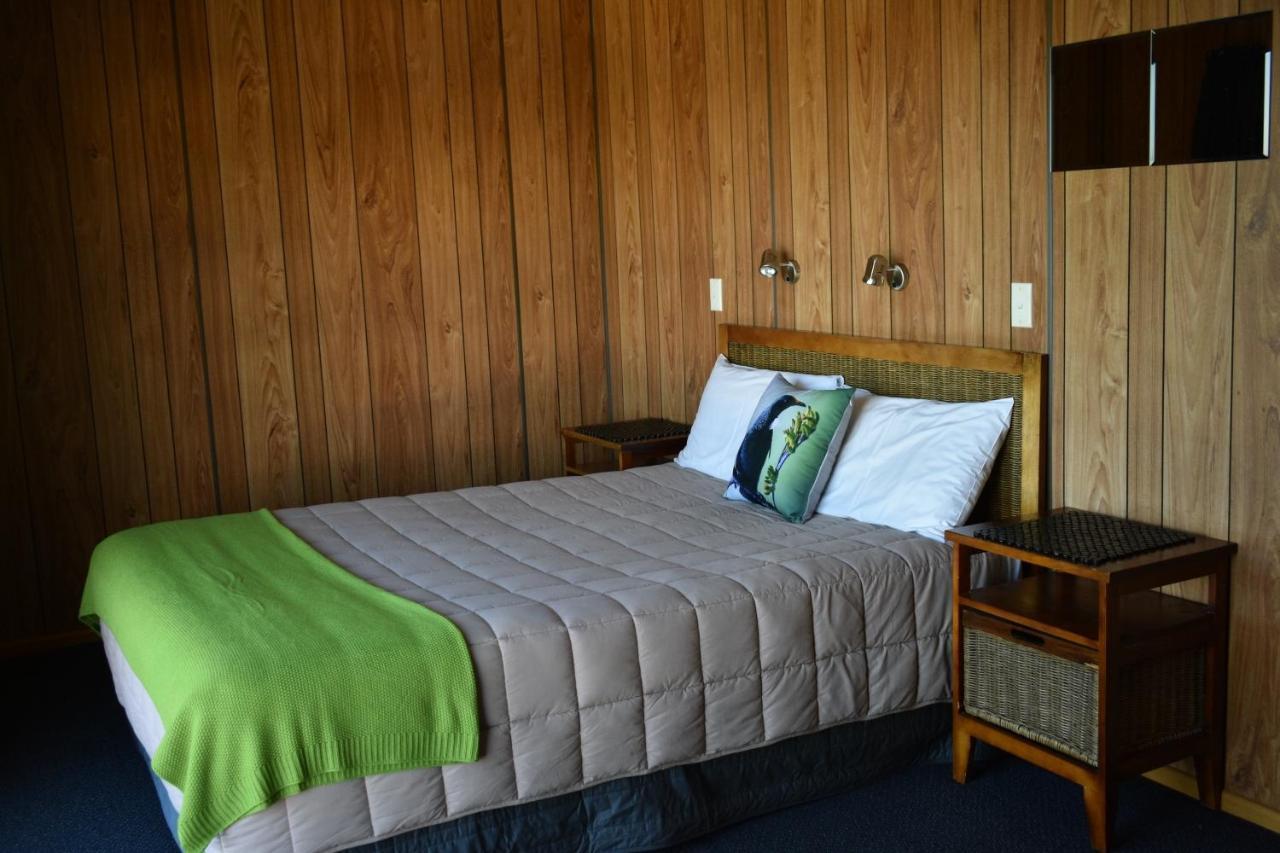 Moeraki Beach Motels Exterior foto